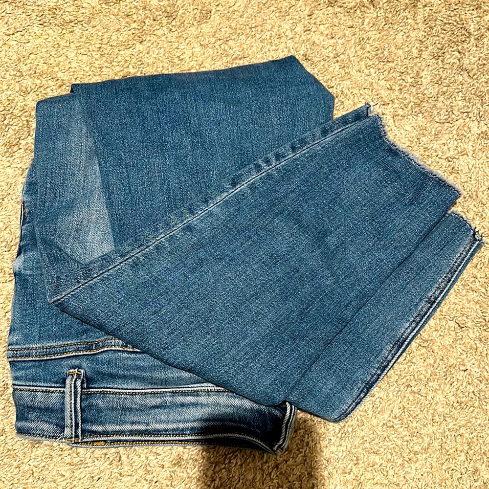 VERVET CROPPED SKINNEY